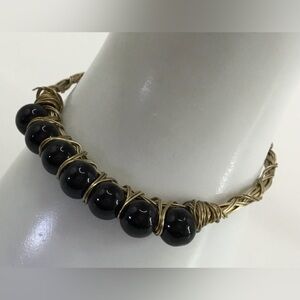 ENVISION STUDIO GOLDTONE BLACK BEAD WIRE WRAP BRACELET